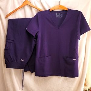 Figs Kade Cargo Medium Tall and Casma 3pocket Medium Purple